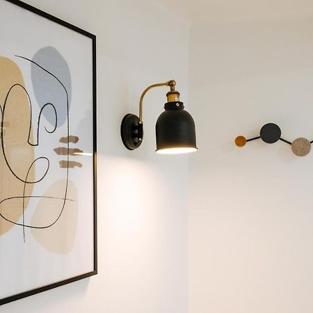 Cozy & Small Studio In The Center Lisboa Extérieur photo