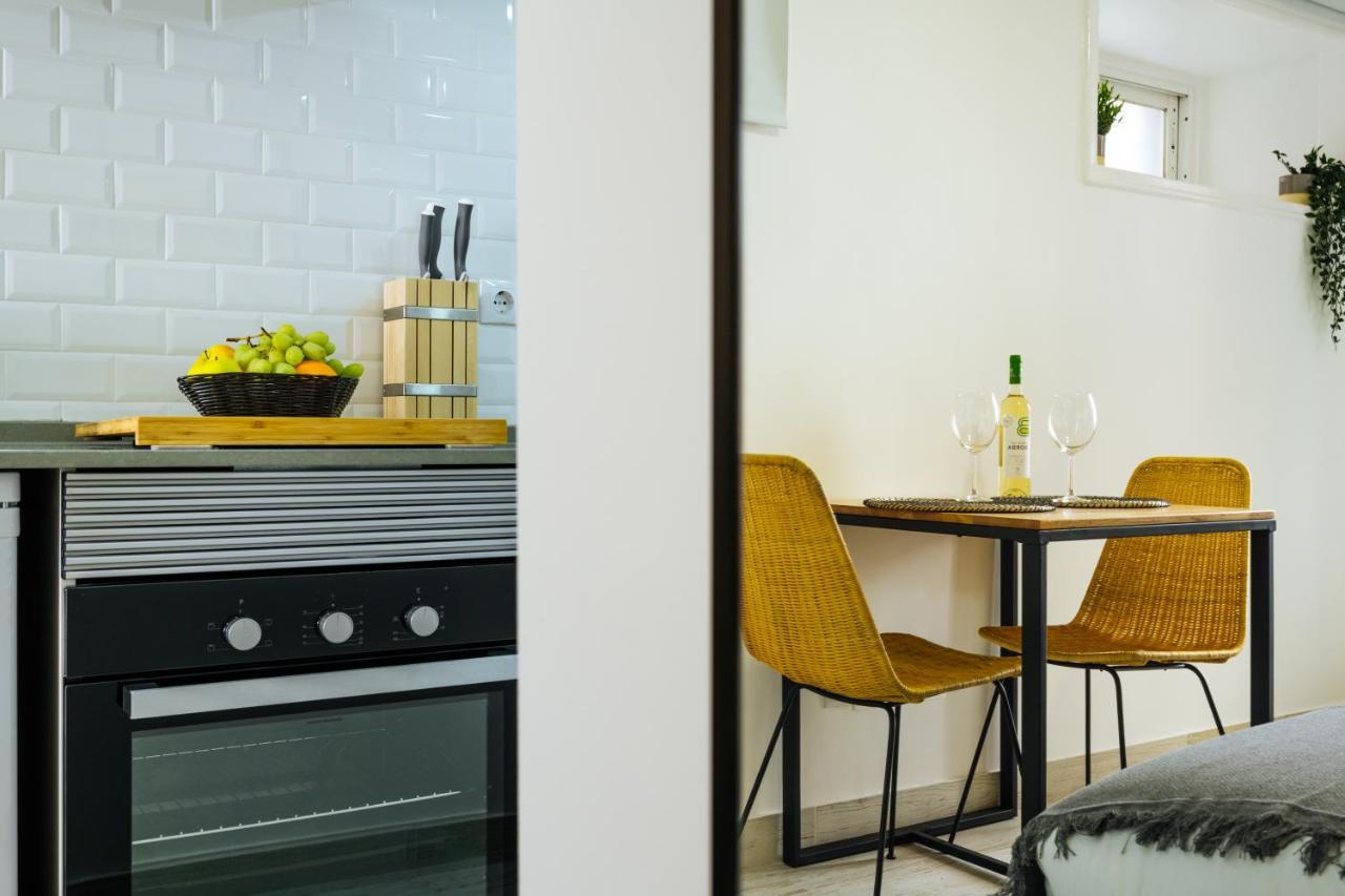 Cozy & Small Studio In The Center Lisboa Extérieur photo