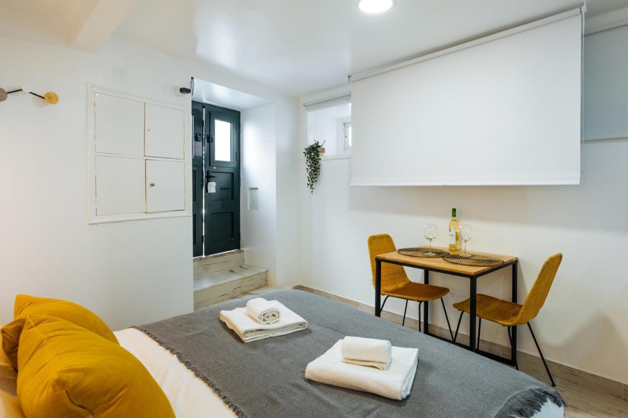 Cozy & Small Studio In The Center Lisboa Extérieur photo